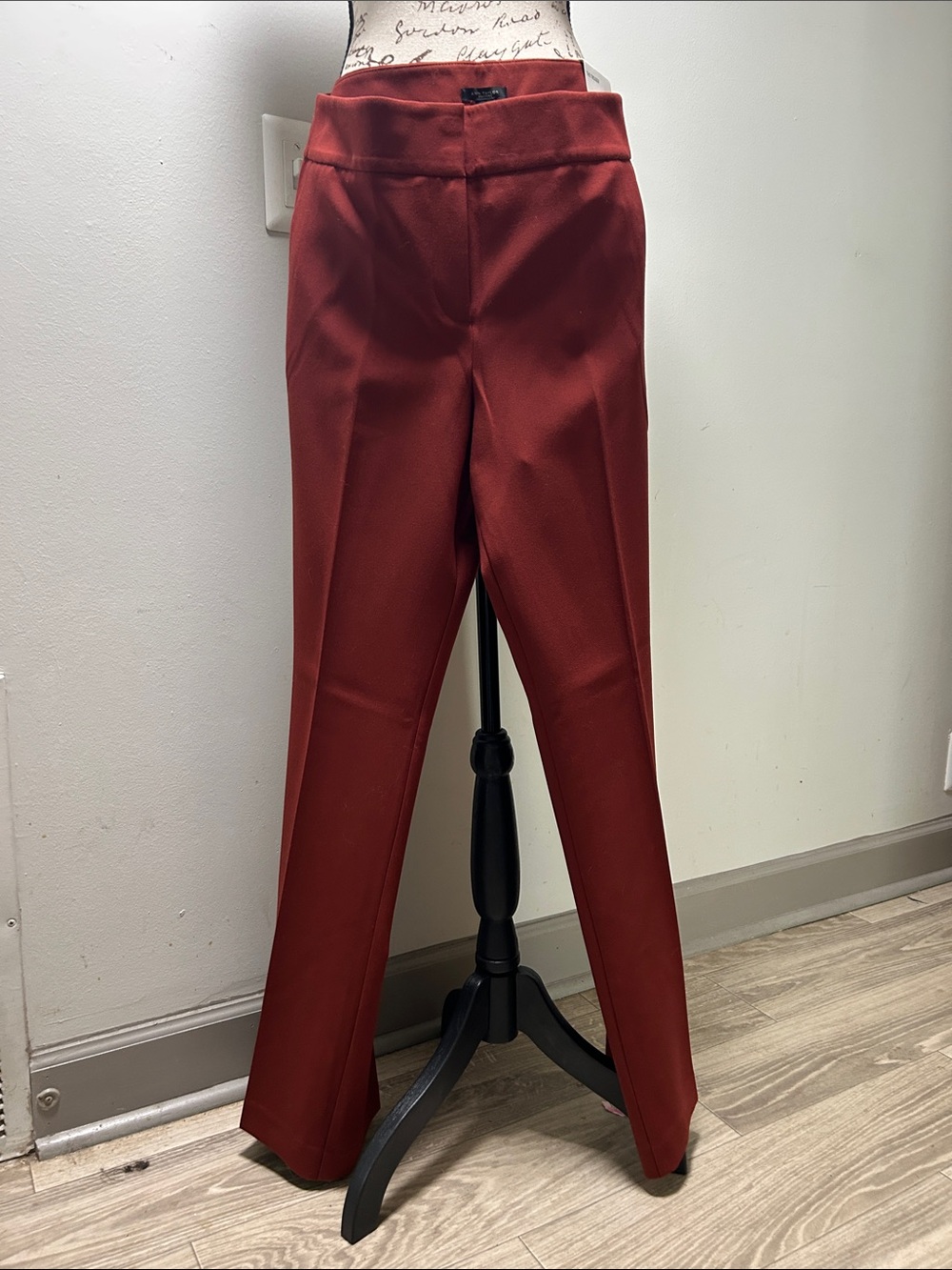 Ann Taylor "The Trouser" Classic Women's Straight-Leg Pants in Deep Brick Red